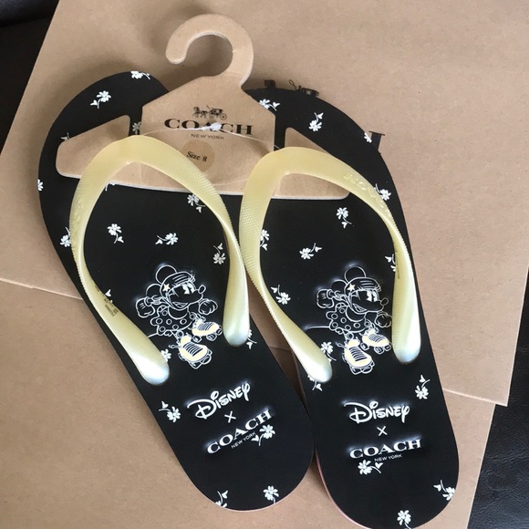 Coach Minnie Flip Flops - Picture 1 of 7